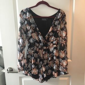 ASTR Floral Long Sleeve Romper